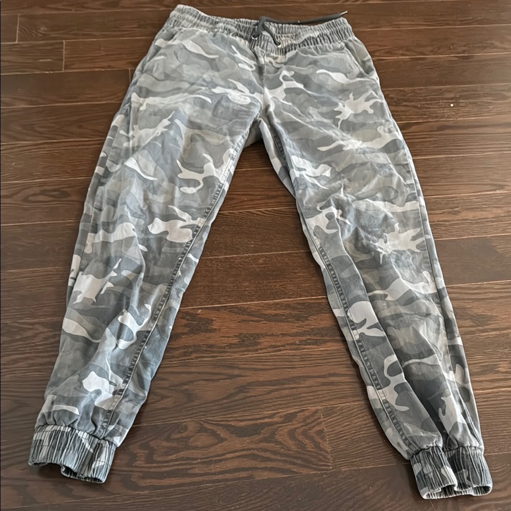 Nameless Camouflage Joggers